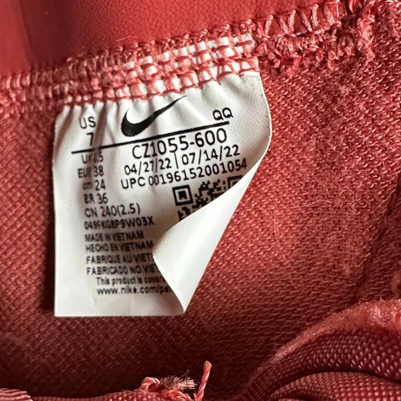 NIKE Red Blazer '77 Vintage Mid Sneakers in Rust / Red Size Women's 7 - Picture 4 of 8